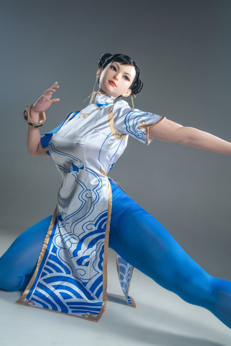 Chun Li sexdukke (Game Lady 169 cm F-cup nr. 33-1 silikone)