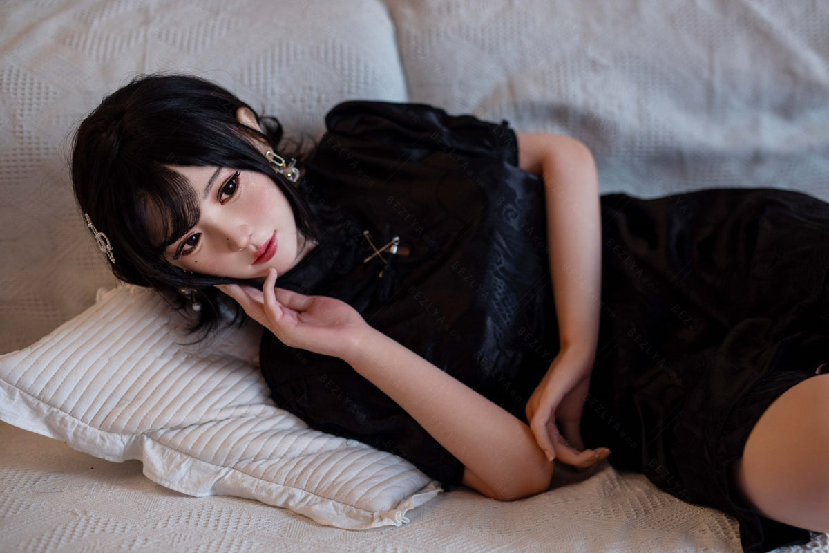 Hibiscus sexdukke (Bezlya Doll 160 cm C-cup 2.1 silikone)