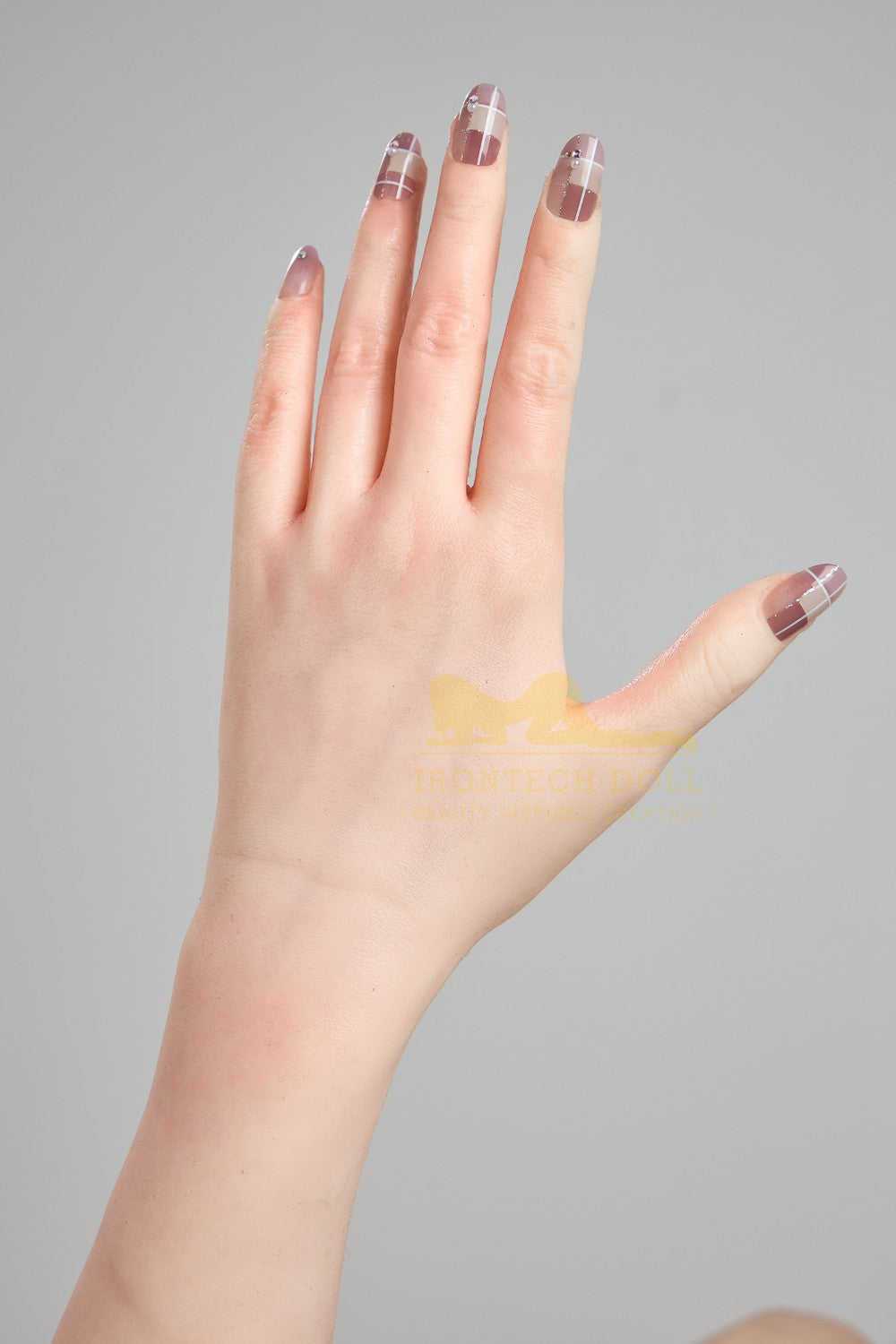 Ni sexdukke (Irontech Doll 161 cm B-cup T3 silikone)