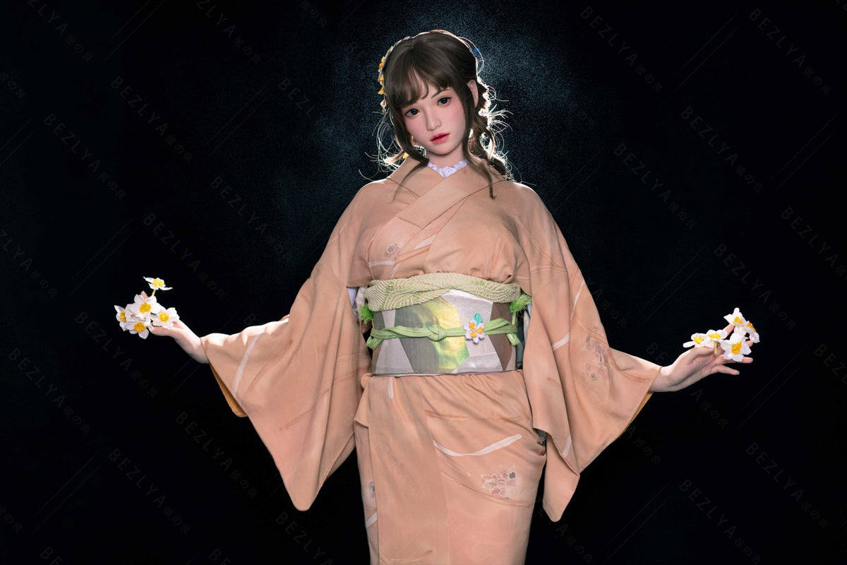 Helianthus sexdukke (Bezlya Doll 162 cm C-cup 2,2U silikone)