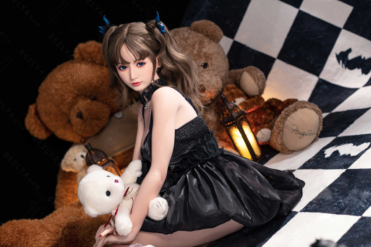 Platycodon sexdukke (Bezlya Doll 155 cm E-cup 2.2CF silikone)