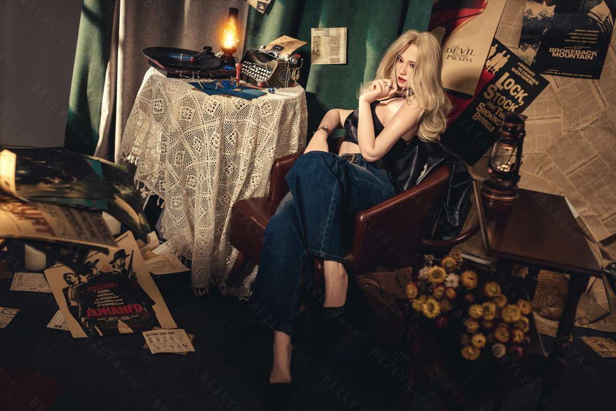 Helianthus sexdukke (Bezlya Doll 162 cm C-cup 2,2U silikone)