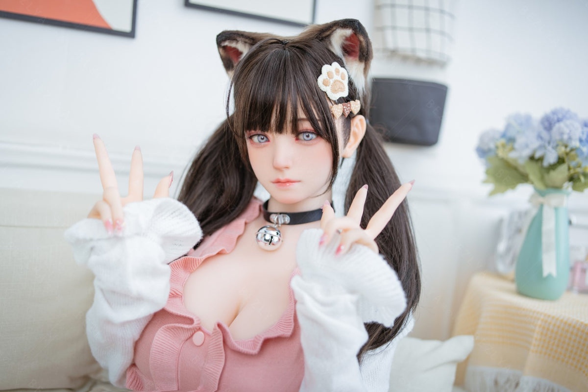 Campanula sexdukke (Bezlya Doll 155 cm F-cup 2.0 TPE+silikone)