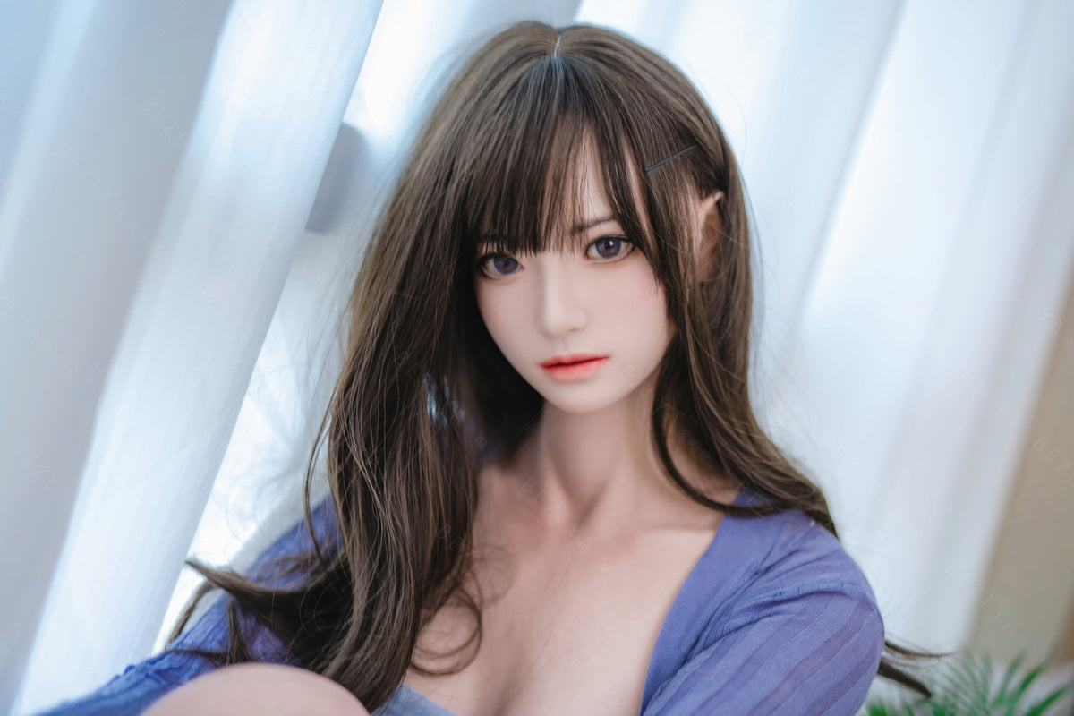 Helianthus sexdukke (Bezlya Doll 162 cm C-cup 2,2U silikone)