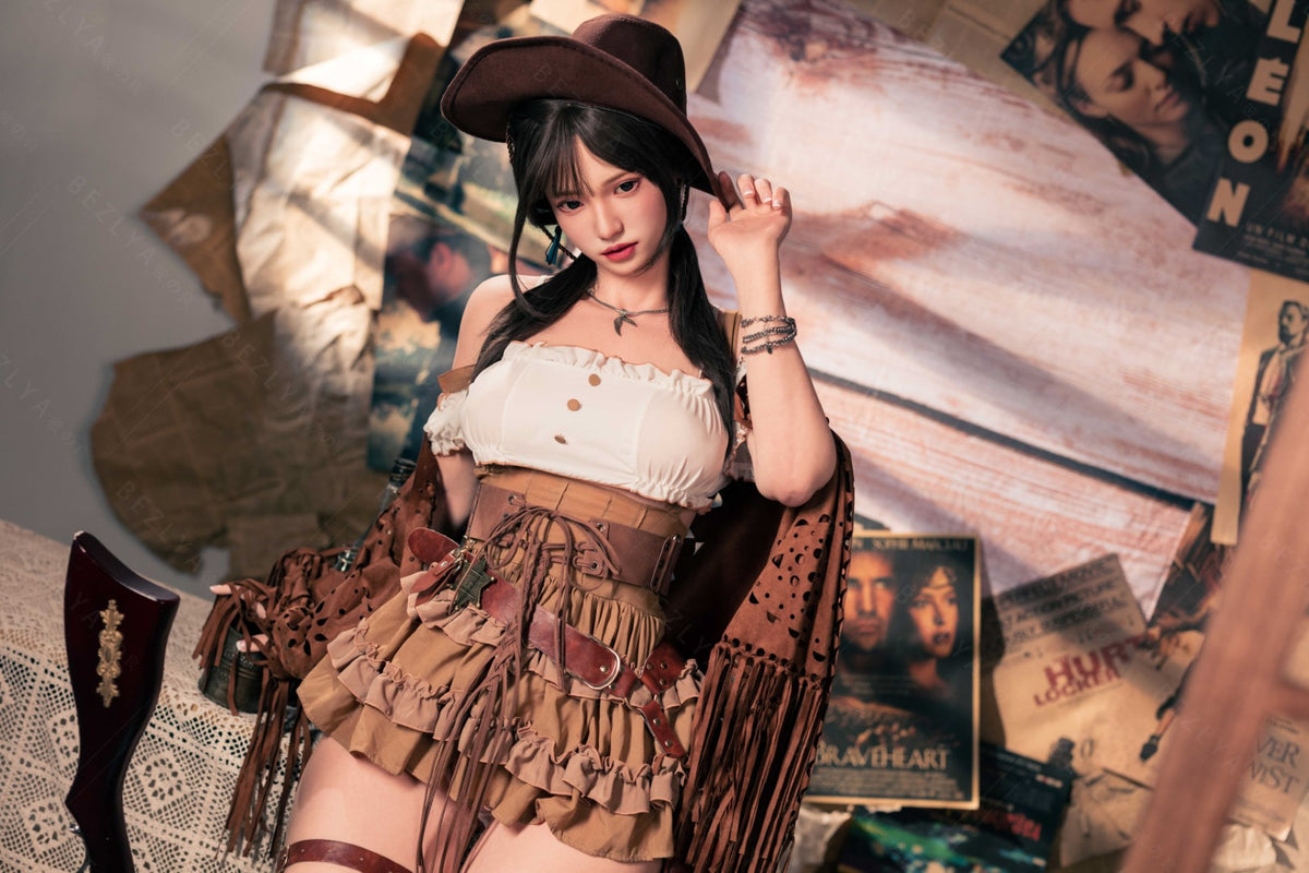 Helianthus sexdukke (Bezlya Doll 162 cm C-cup 2,2U silikone)