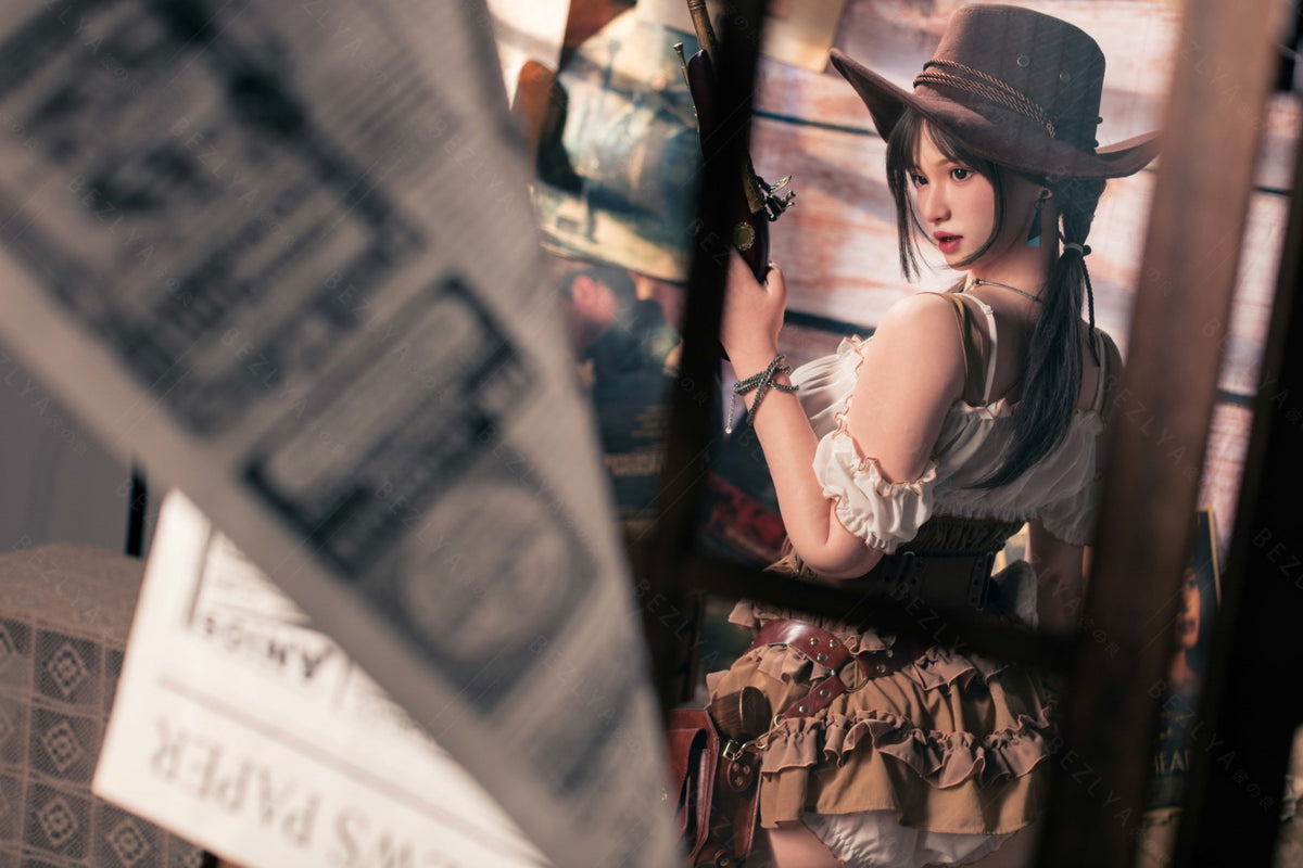 Helianthus sexdukke (Bezlya Doll 162 cm C-cup 2,2U silikone)