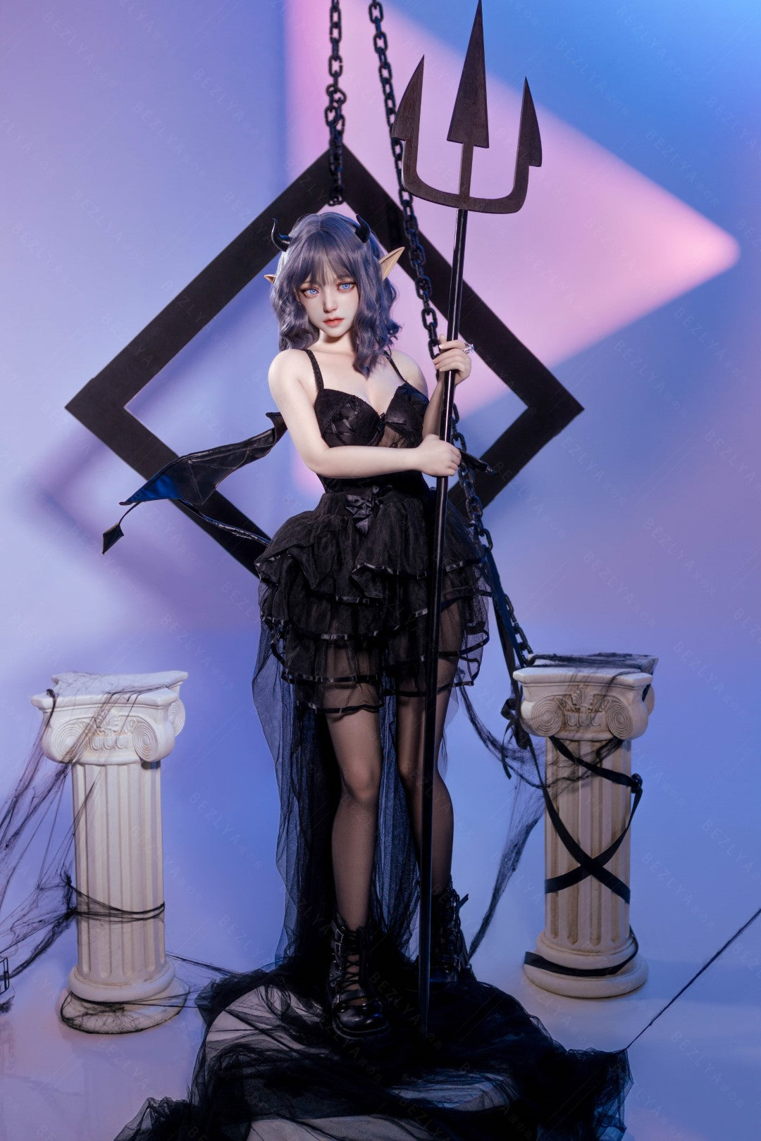 Campanula sexdukke (Bezlya Doll 149 cm D-cup 2.1 silikone)