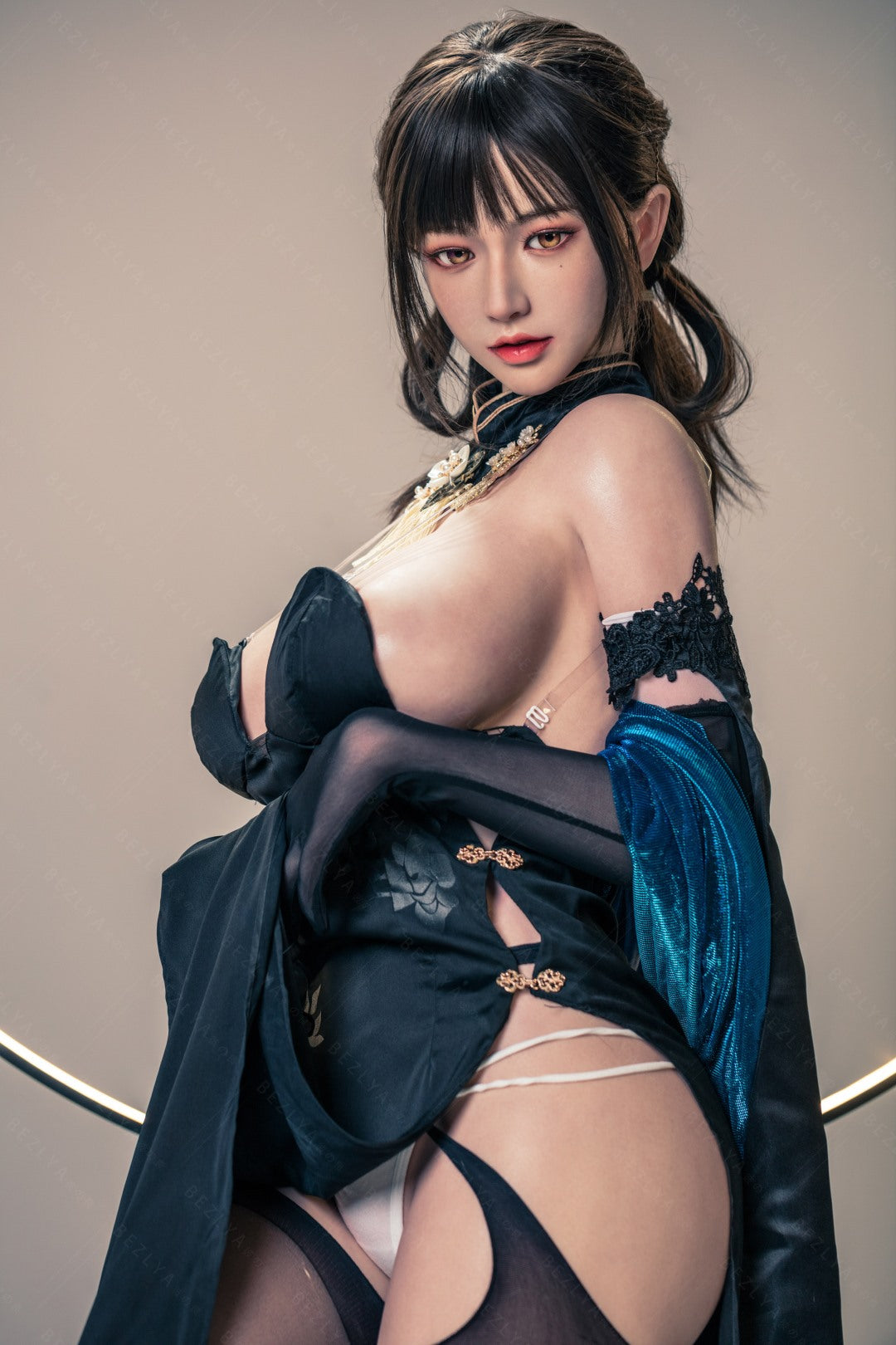 Advokat sexdukke (Bezlya Doll 155 cm H-cup 2.1 silikone)