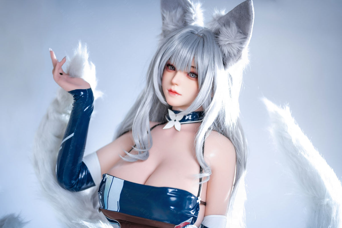 Campanula sexdukke (Bezlya Doll 155 cm E-cup 2.2CF silikone)