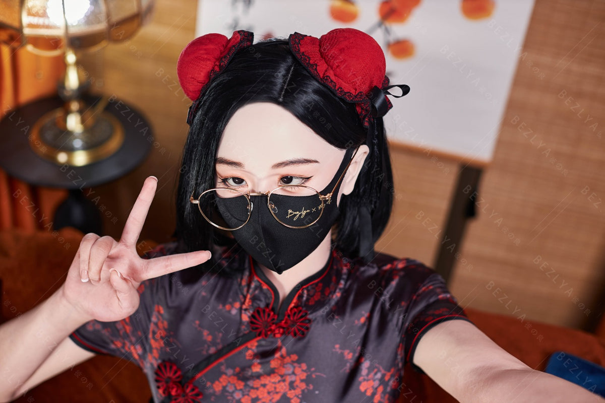 Naimi sexdukke (Bezlya Doll 168 cm F-cup 2,2U silikone)