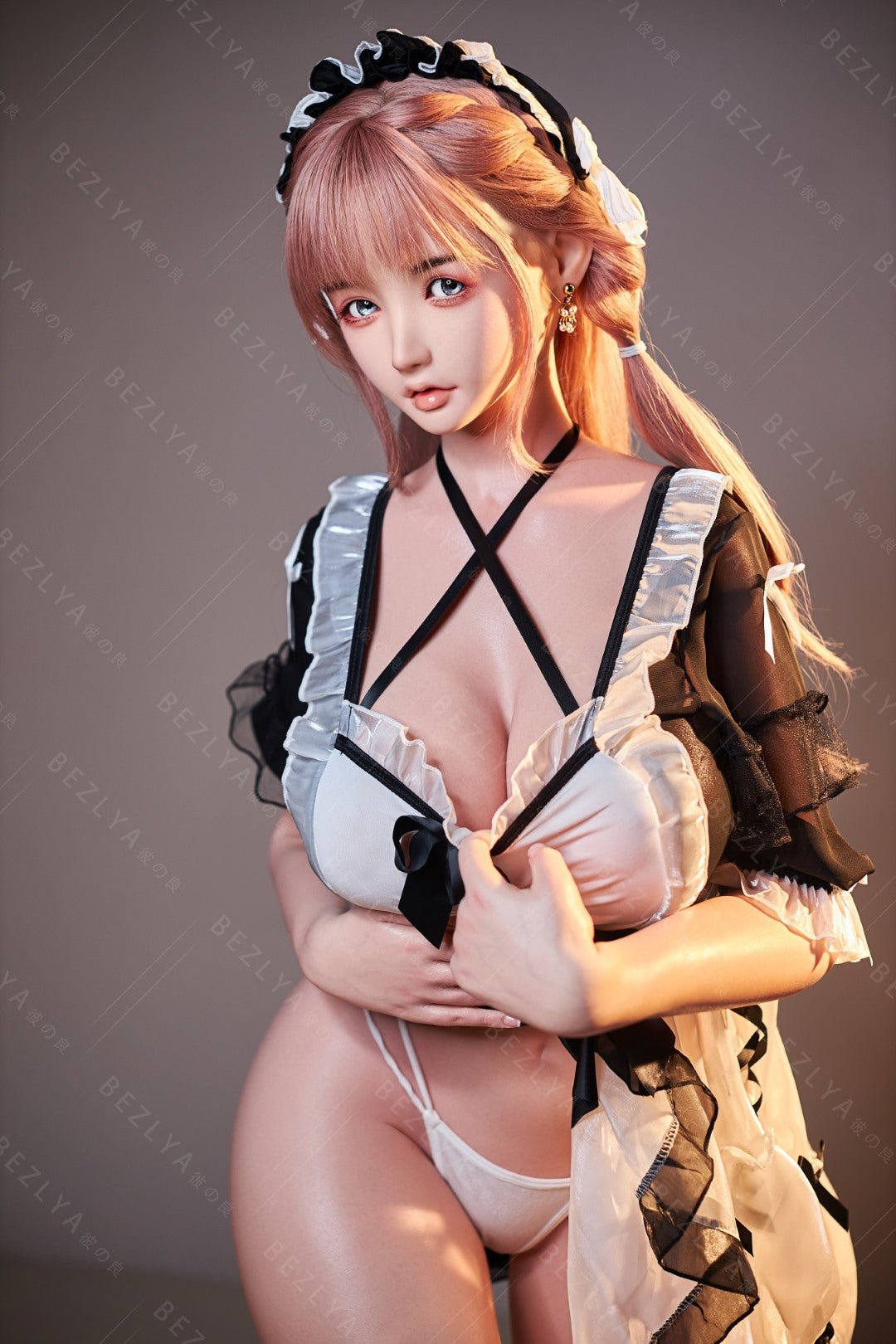 Vanilje sexdukke (Bezlya Doll 155 cm H-cup 2.1 silikone)