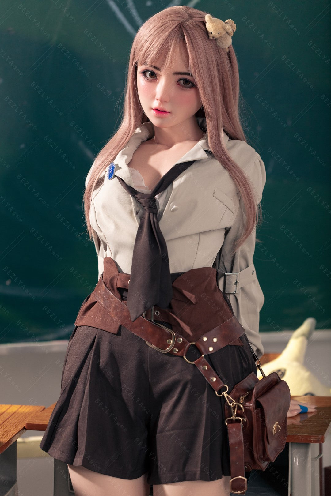 Convallaria sexdukke (Bezlya Doll 155 cm B-cup 2.1 silikone)