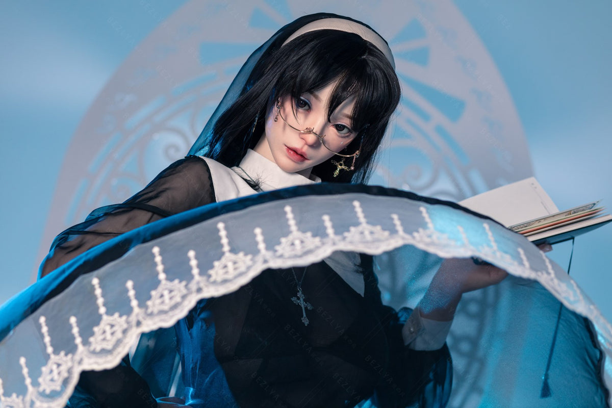 Albizia sexdukke (Bezlya Doll 168 cm F-cup 2,2U silikone)