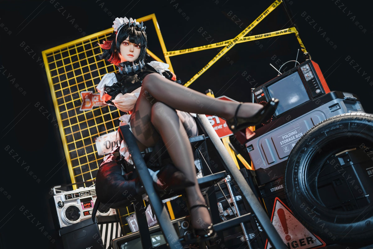 Campanula sexdukke (Bezlya Doll 155 cm E-cup 2.2CF silikone)