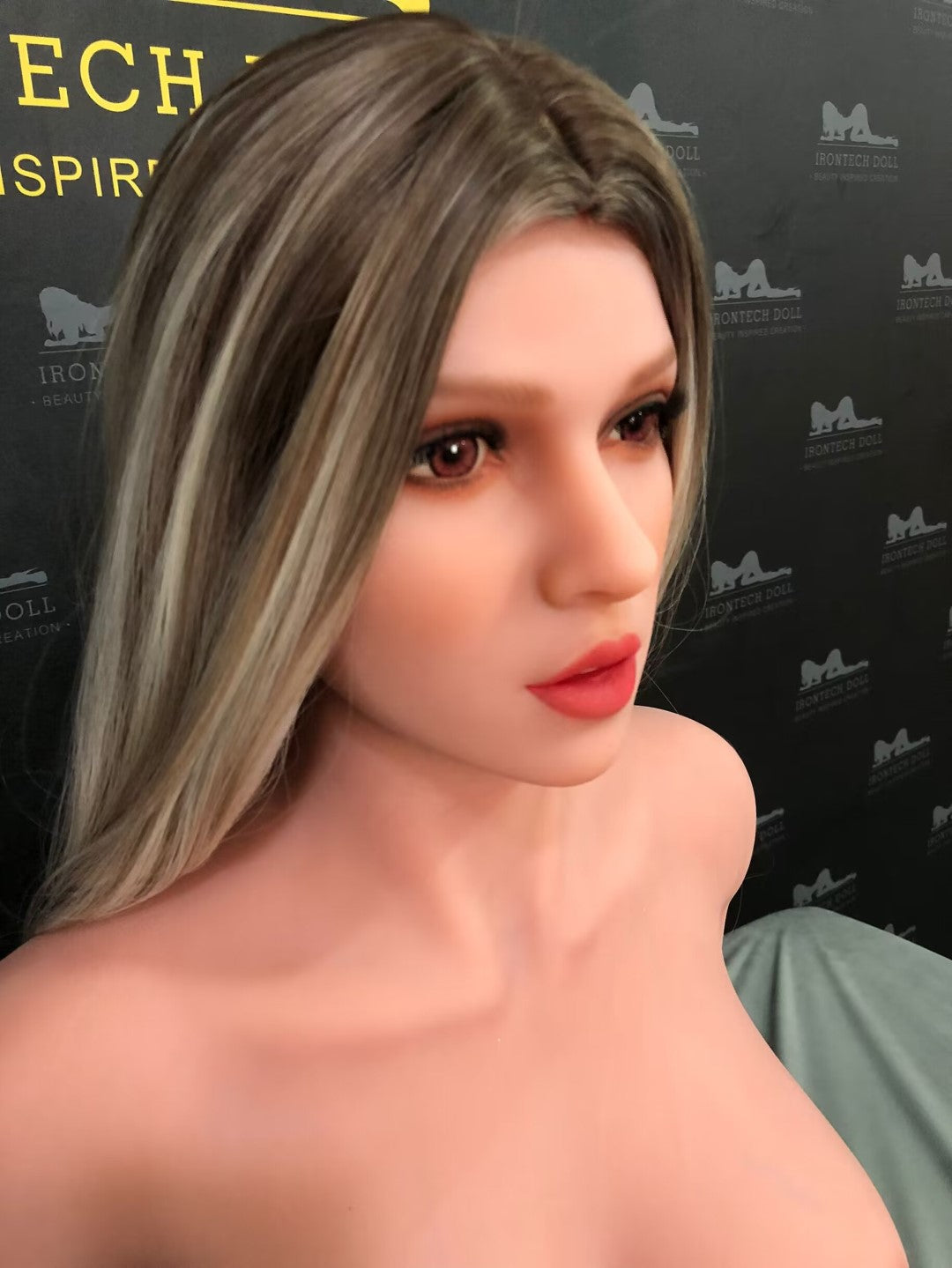 Santarina sexdukke (Irontech Doll 171 cm D-cup #85 TPE) EXPRESS
