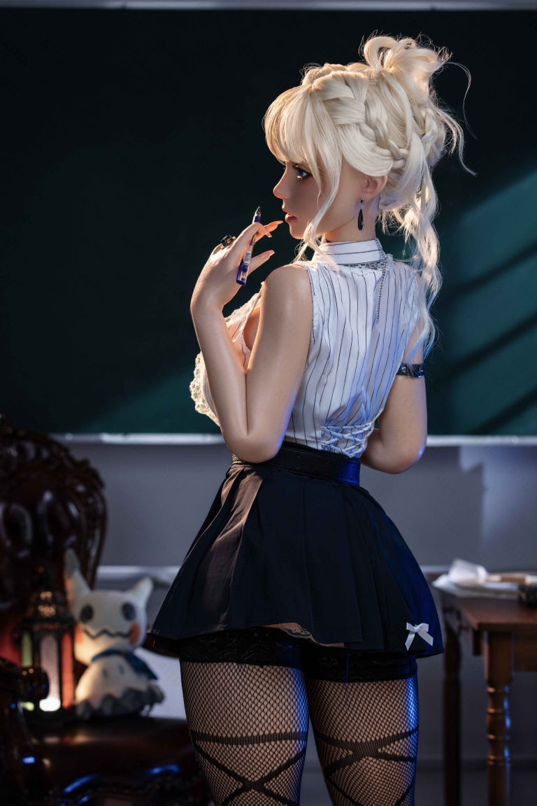 Violet sexdukke (AITIA dukke 157 cm F-cup 2.2CF silikone)