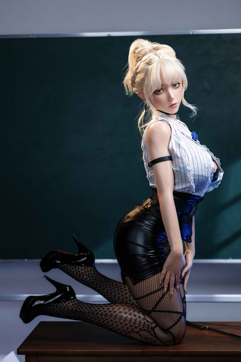 Violet sexdukke (AITIA dukke 157 cm F-cup 2.2CF silikone)