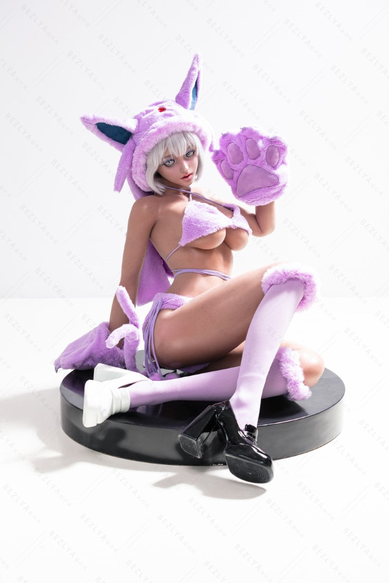 Campanula sexdukke (Bezlya Doll 155 cm e-cup 2.2CF silikone)