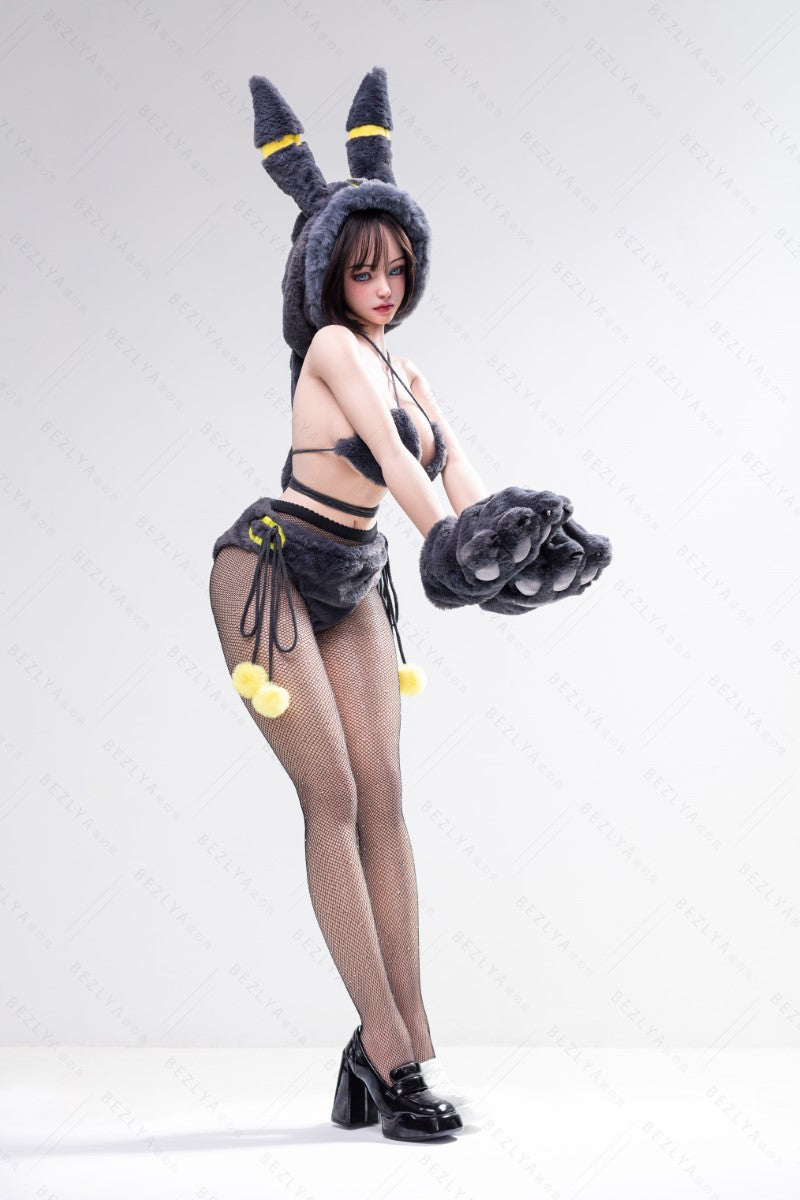 Campanula sexdukke (Bezlya Doll 155 cm e-cup 2.2CF silikone)