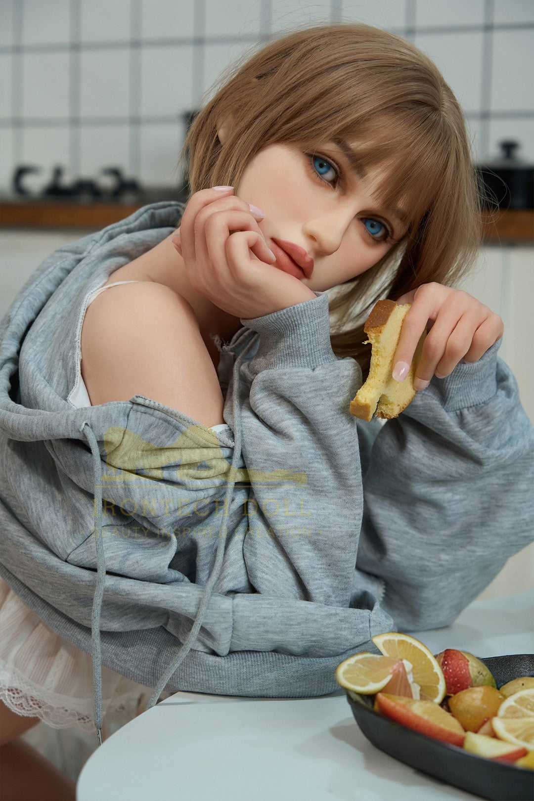 Tina sexdukke (Irontech Doll 166 cm C-cup S45 silikone)