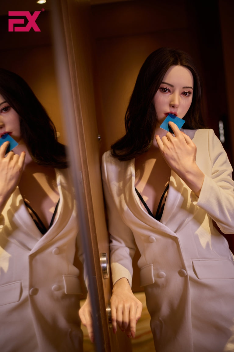 Azhu V1 sexdukke (EXDoll 166 cm C-cup #Exclone silikone)