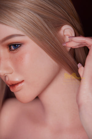 Celine sexdukke (Irontech Doll 164 cm e-cup S13 aio silikone)