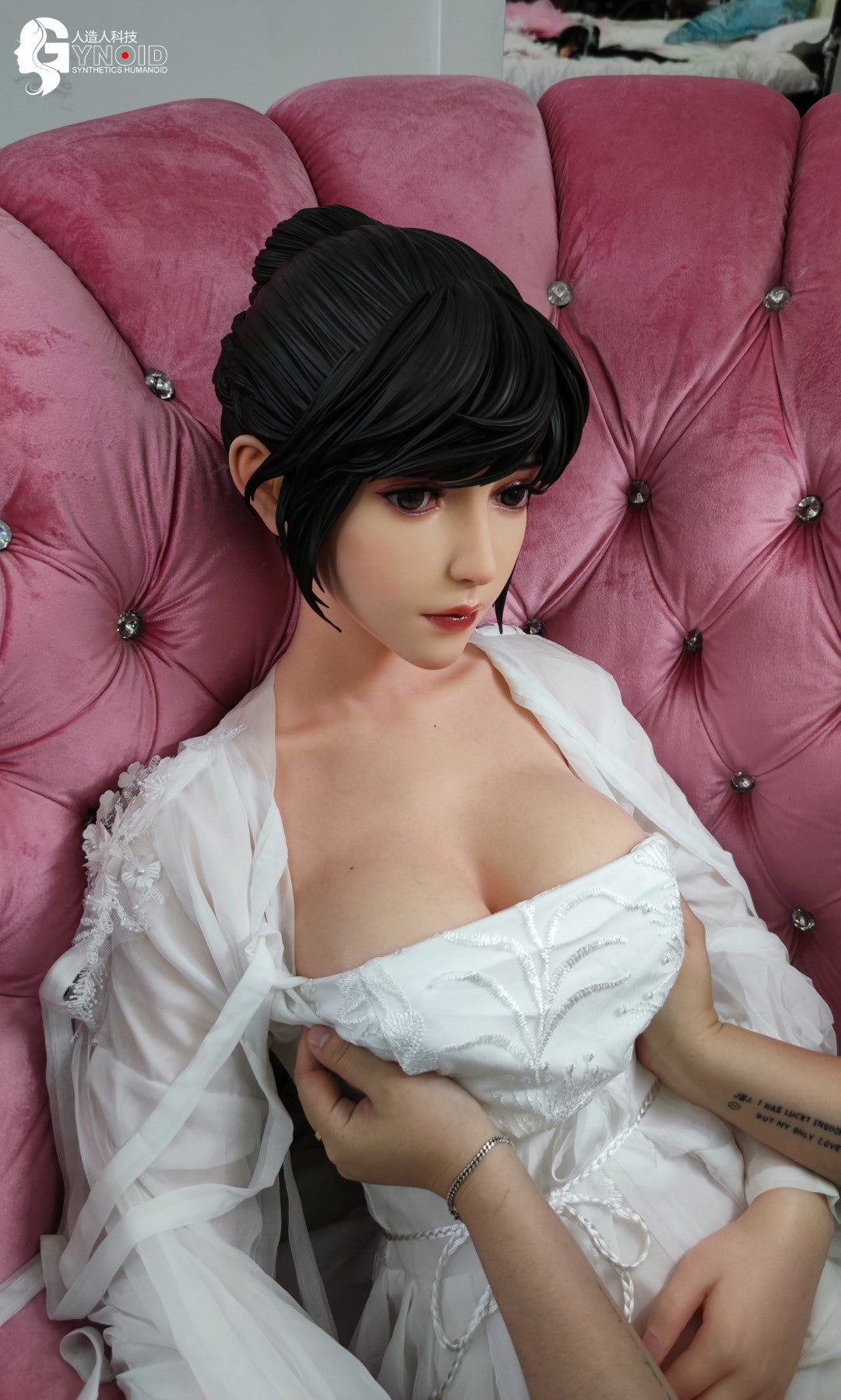 sexdukke Arina Model 18 (Gynoid Doll 168 cm f-cup silikone)