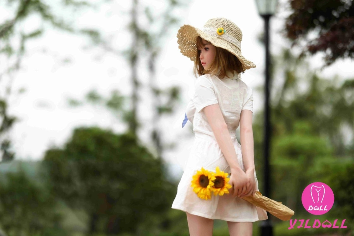 Liliana sexdukke (YJL Doll 148 cm C-cup #315 TPE+silikone)