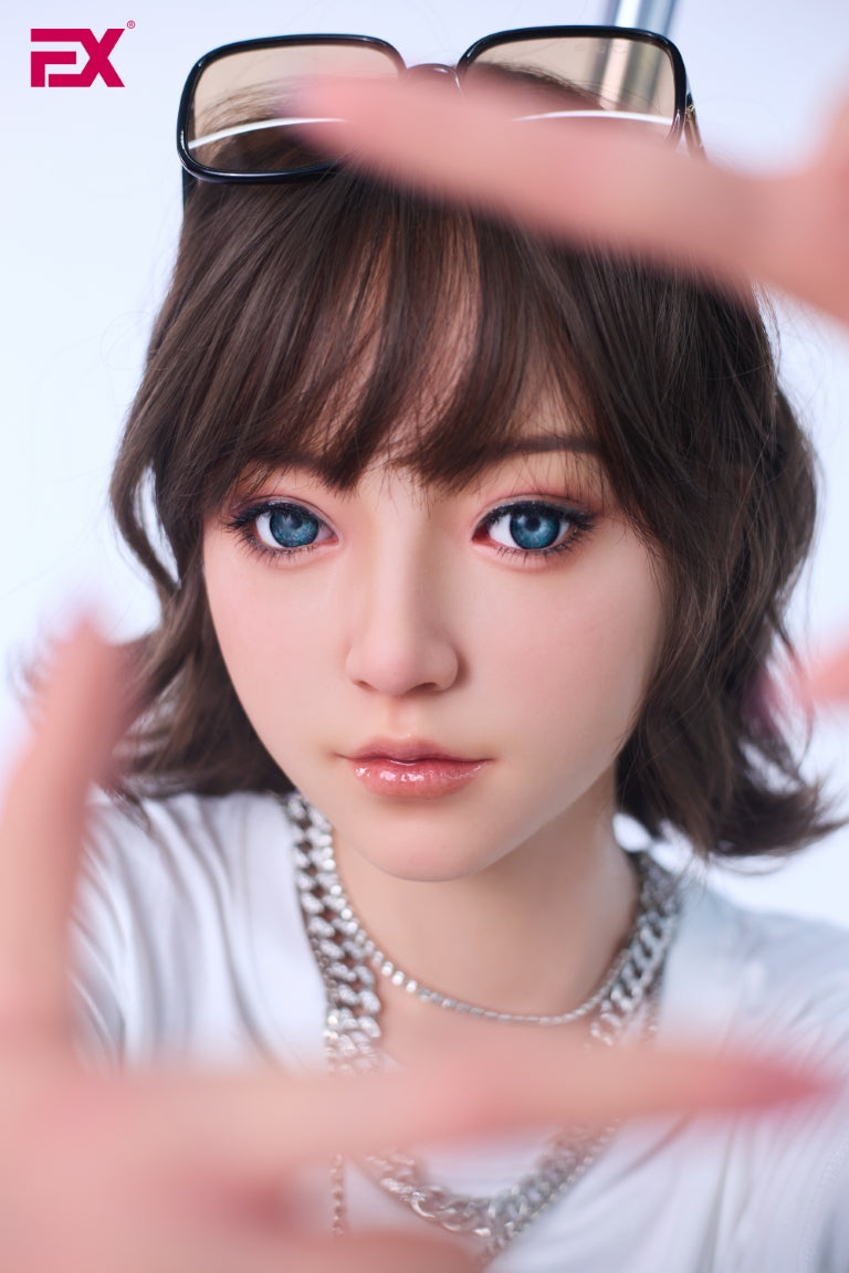 Momo sexdukke (EXDoll 160 cm C-cup #Exclone silikone)