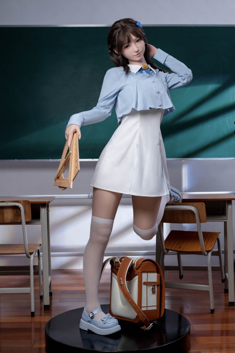 Yulania sexdukke (AITIA dukke 163 cm E-cup 2.2 silikone)