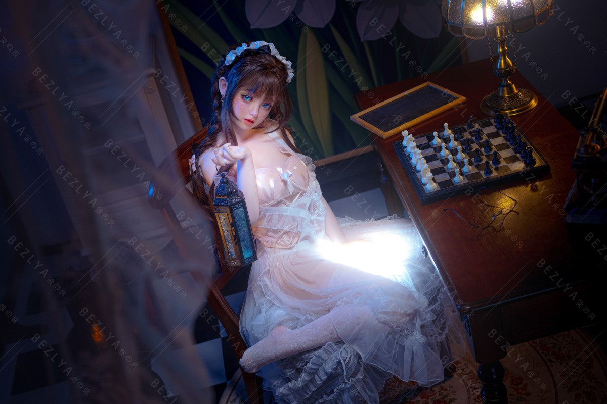 Campanula sexdukke (Bezlya Doll 149 cm D-cup 2.0 TPE+silikone)