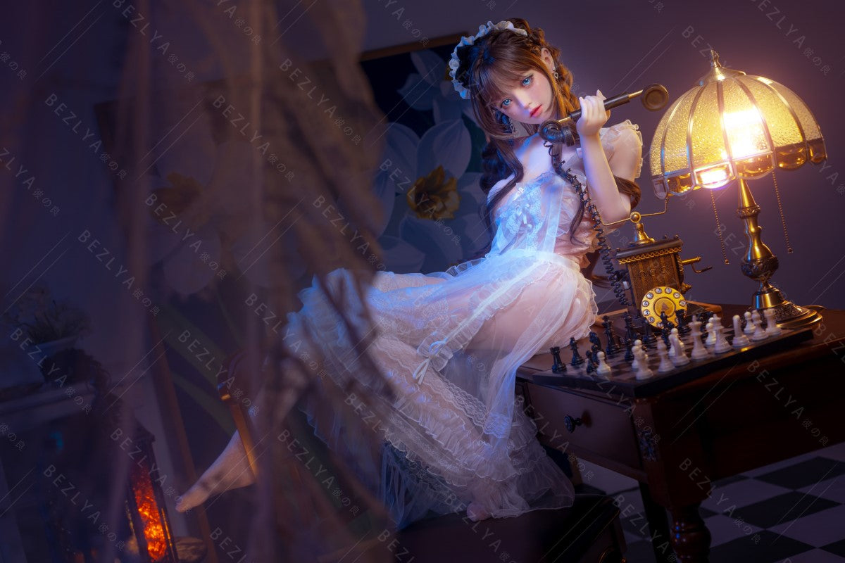 Campanula sexdukke (Bezlya Doll 149 cm D-cup 2.0 TPE+silikone)