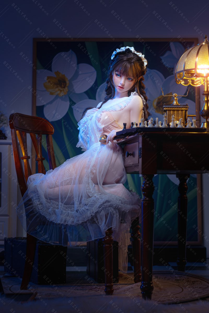 Campanula sexdukke (Bezlya Doll 149 cm D-cup 2.0 TPE+silikone)