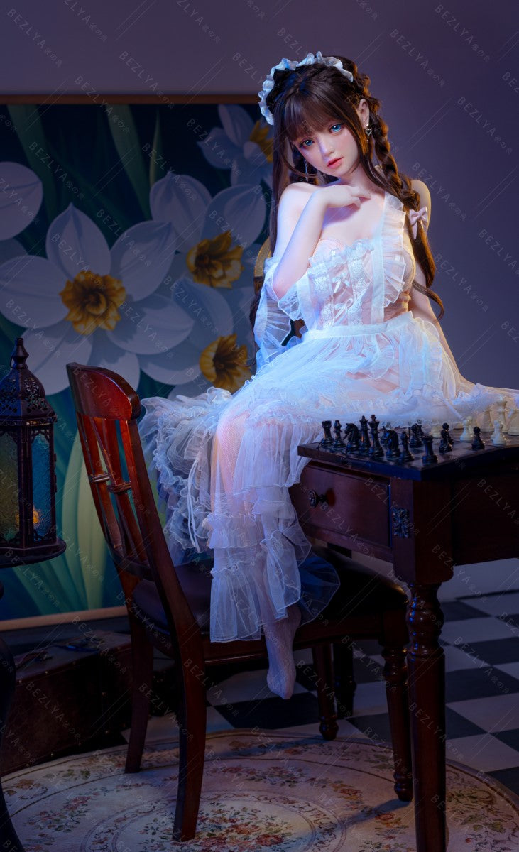 Campanula sexdukke (Bezlya Doll 149 cm D-cup 2.0 TPE+silikone)