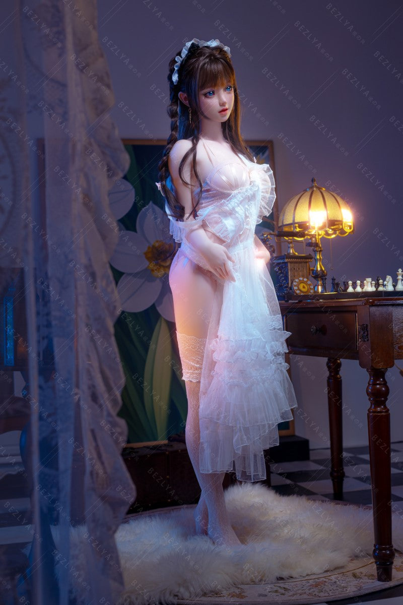 Campanula sexdukke (Bezlya Doll 149 cm D-cup 2.0 TPE+silikone)