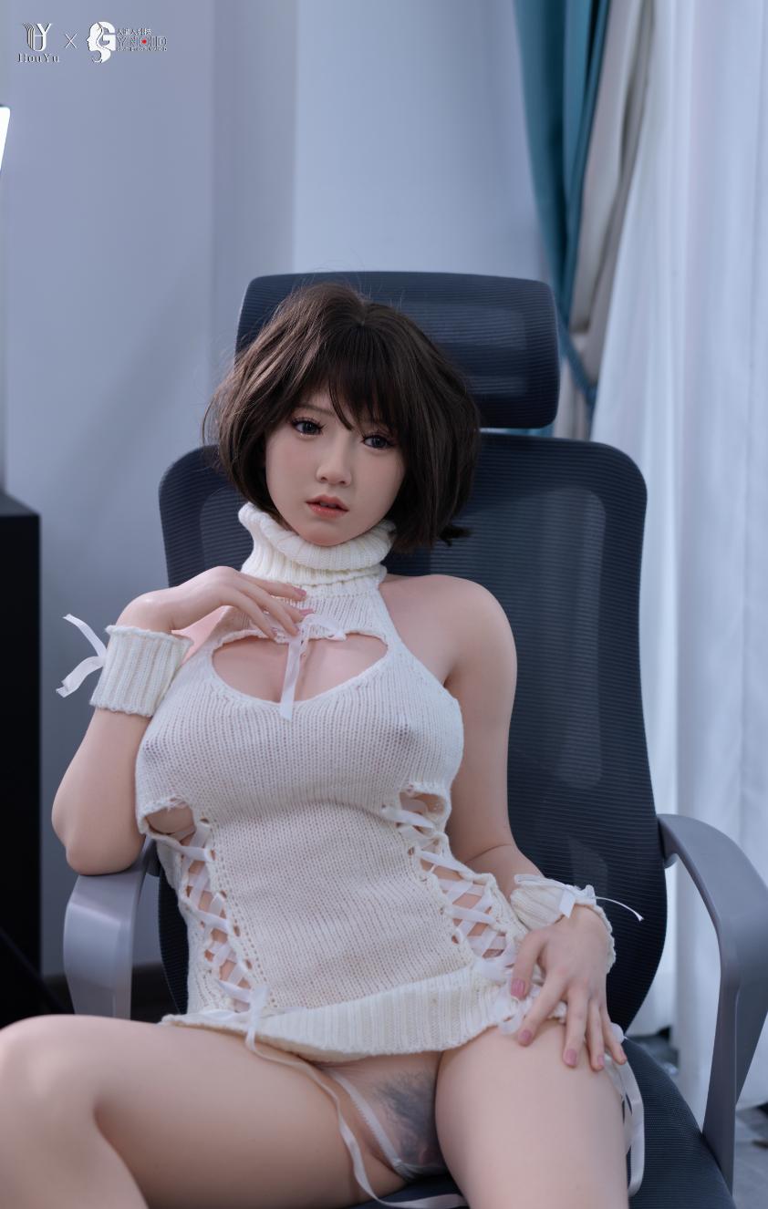 sexdukke Elle (HouYu Doll 150cm F-cup silikone)