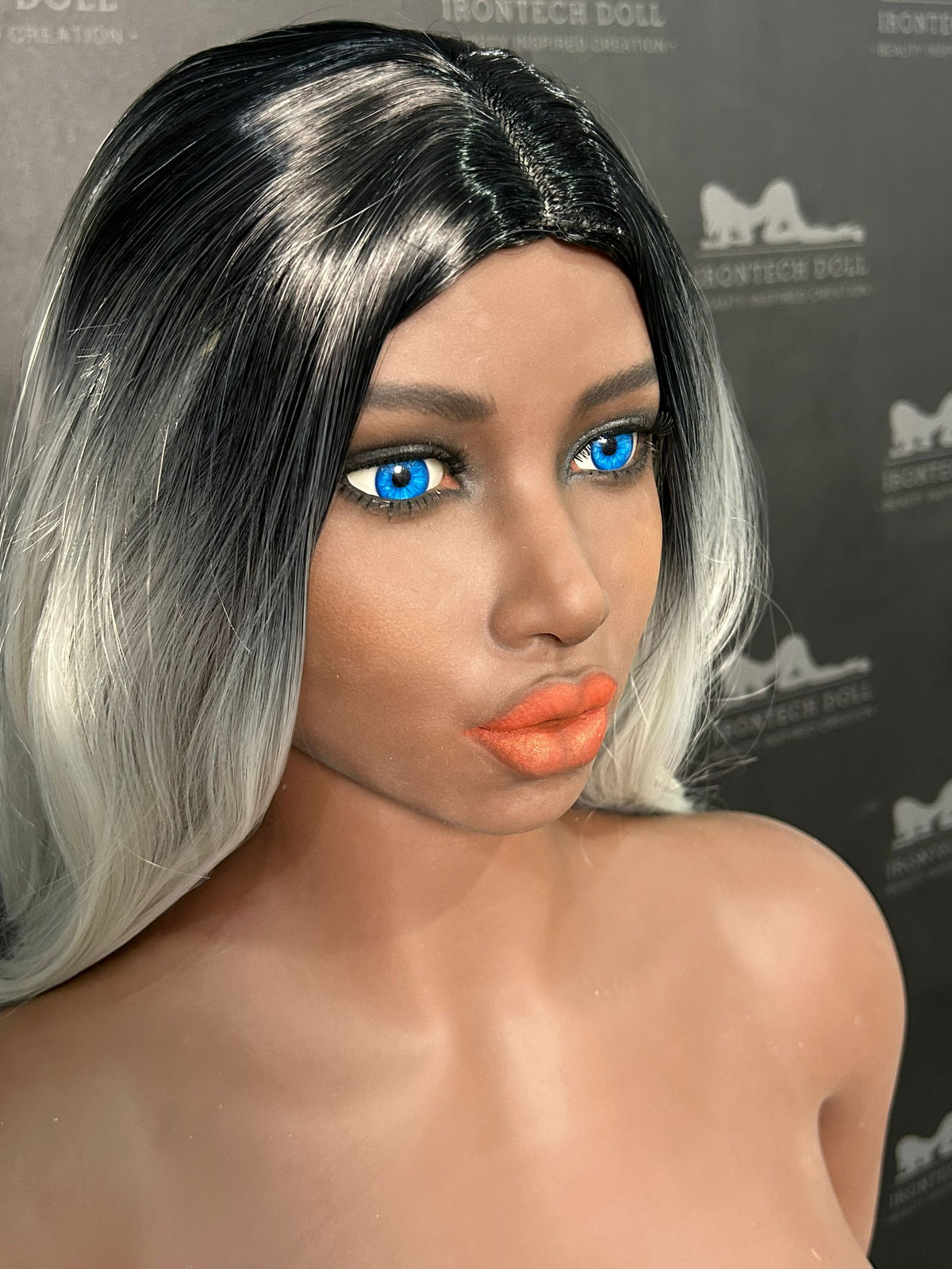 Lola sexdukke (Irontech Doll 158 cm F-cup #101 TPE) EXPRESS OUTLET
