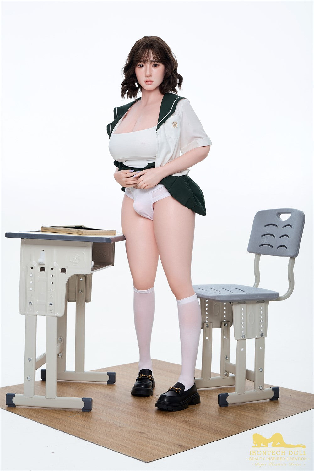 Betty Shemale sexdukke (Irontech Doll 162cm J-cup S7 silikone)