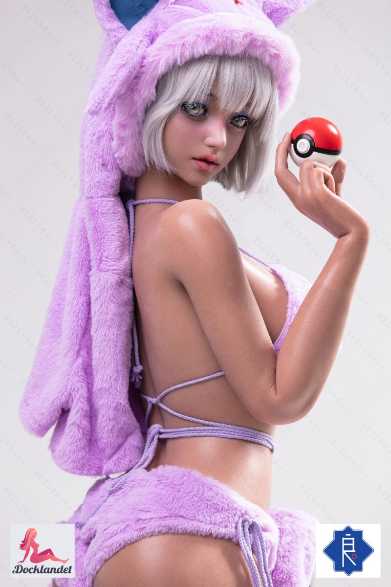 Campanula sexdukke (Bezlya Doll 155 cm E-cup 2.2CF silikone)