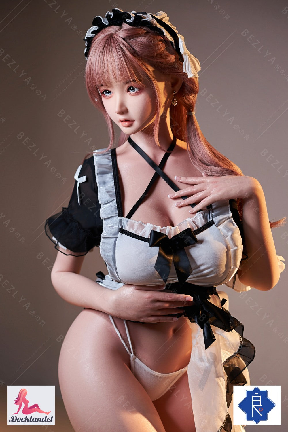 Vanilje sexdukke (Bezlya Doll 155 cm H-cup 2.1 silikone)