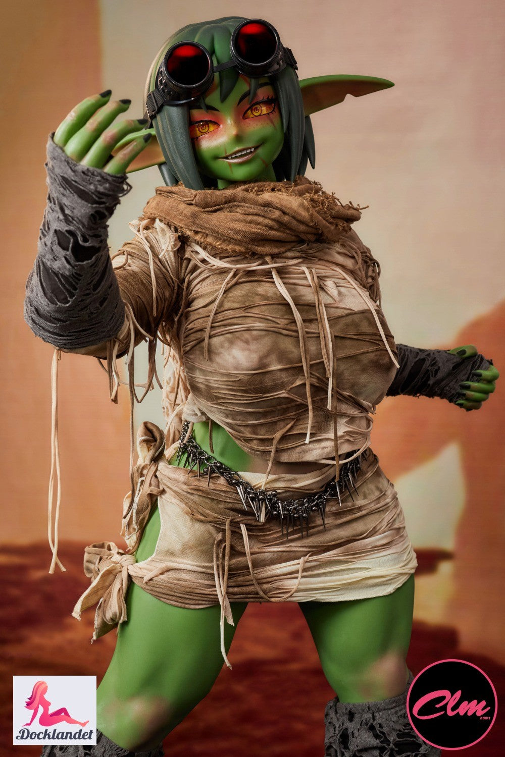 Barza is a 120 cm tall orc sex doll from Climax Doll, created with clear inspiration from the brand's appreciated smaller orc model Zarga. The result is a distinctive fantasy doll with a powerful character, clear orc features and a presence that doesn't exactly whisper in the corner.

For those who like orcs, goblins and darker fantasy aesthetics, Barza is an obvious collector's item. She is not yet another anonymous doll in the crowd, but a model with her own identity, raw charm and an expression that real