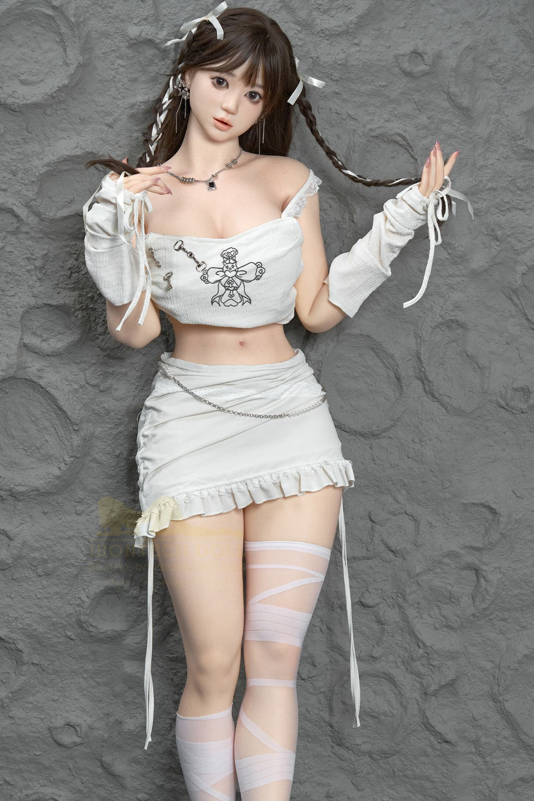 Ni sexdukke (Irontech Doll 158 cm E-cup T3-3 silikone)