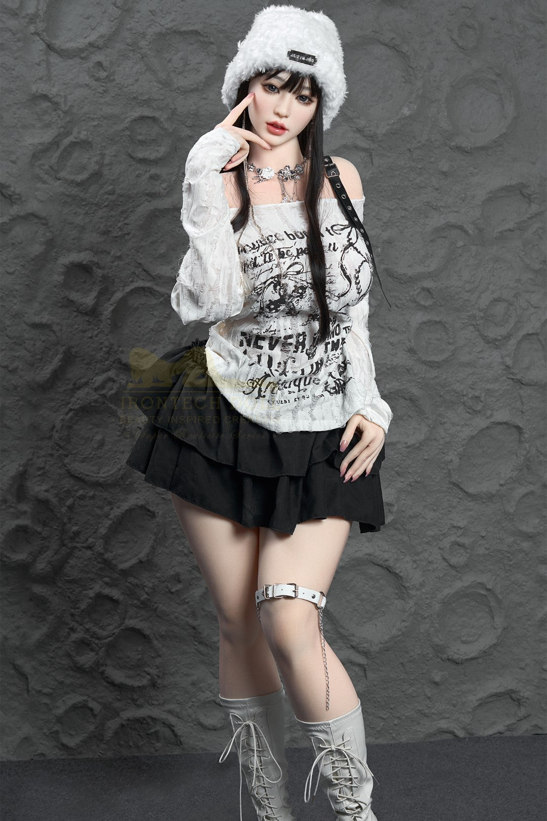 Yuna sexdukke (Irontech Doll 165 cm F-cup T1-1 silikone)