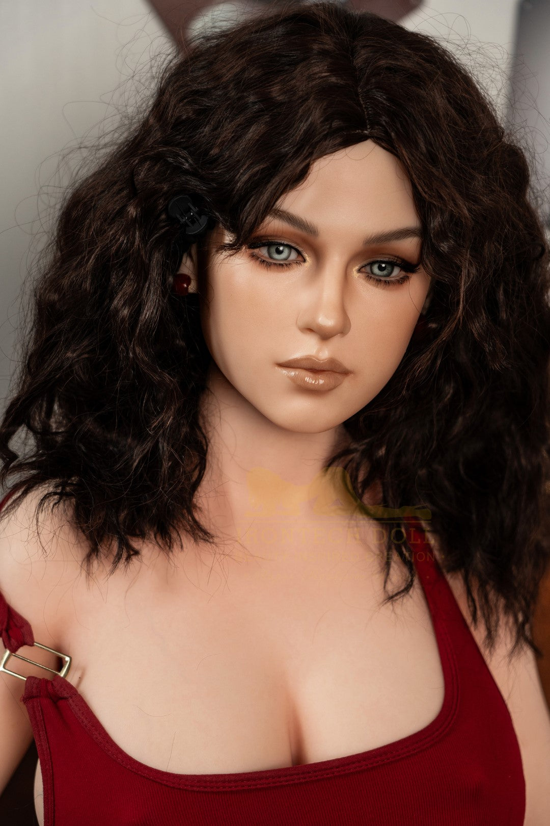 Flora sexdukke (Irontech Doll 166 cm c-cup S38 silikone)