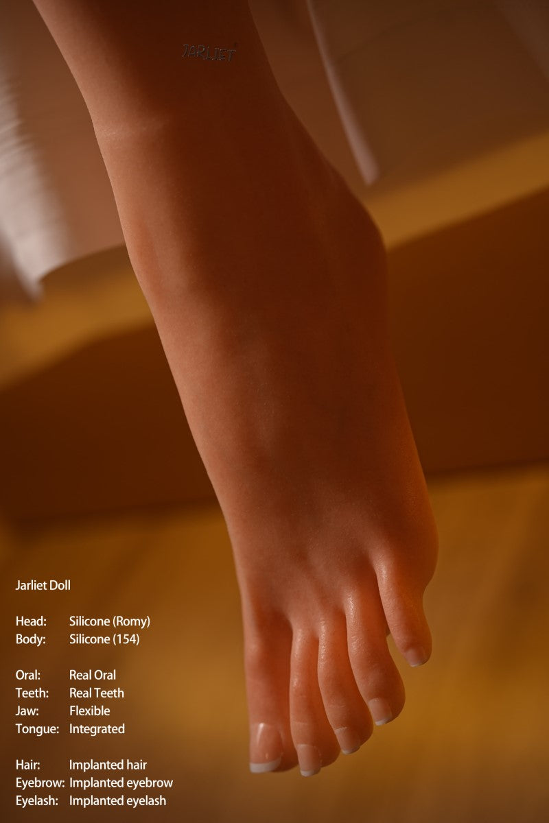 Romy sexdukke (Jarliet 154 cm C-cup silikone)