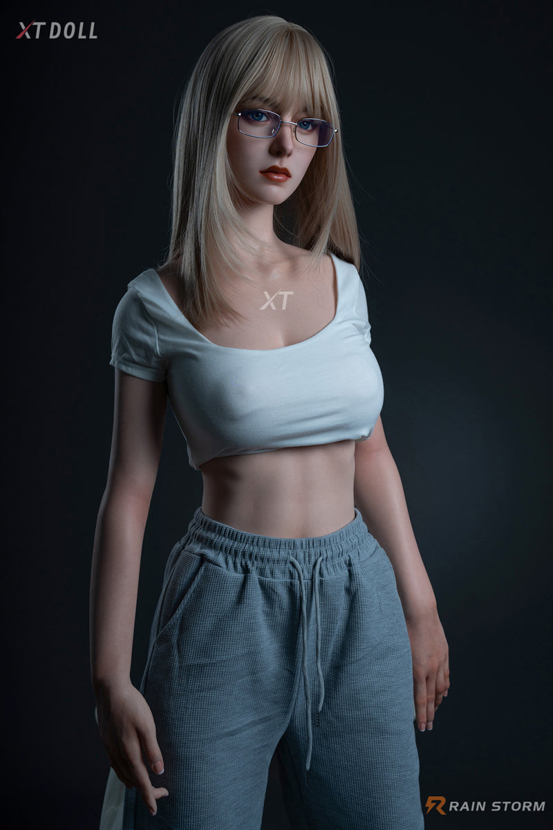 Irina sexdukke (XT Doll 163 cm F-cup #XT-18 silikone)