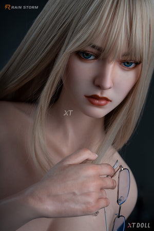 Irina sexdukke (XT Doll 163 cm f-cup #XT-18 silikone)