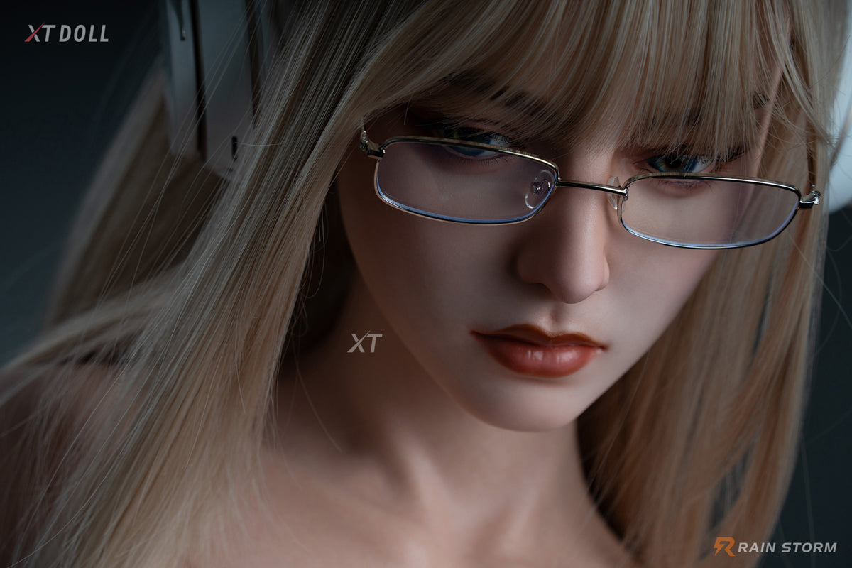 Irina sexdukke (XT Doll 163 cm f-cup #XT-18 silikone)