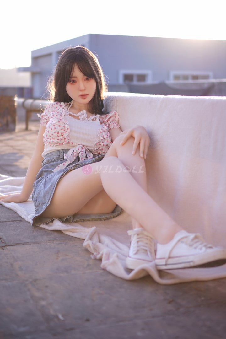 Surya sexdukke (YJL Doll 156 cm F-cup TPE)