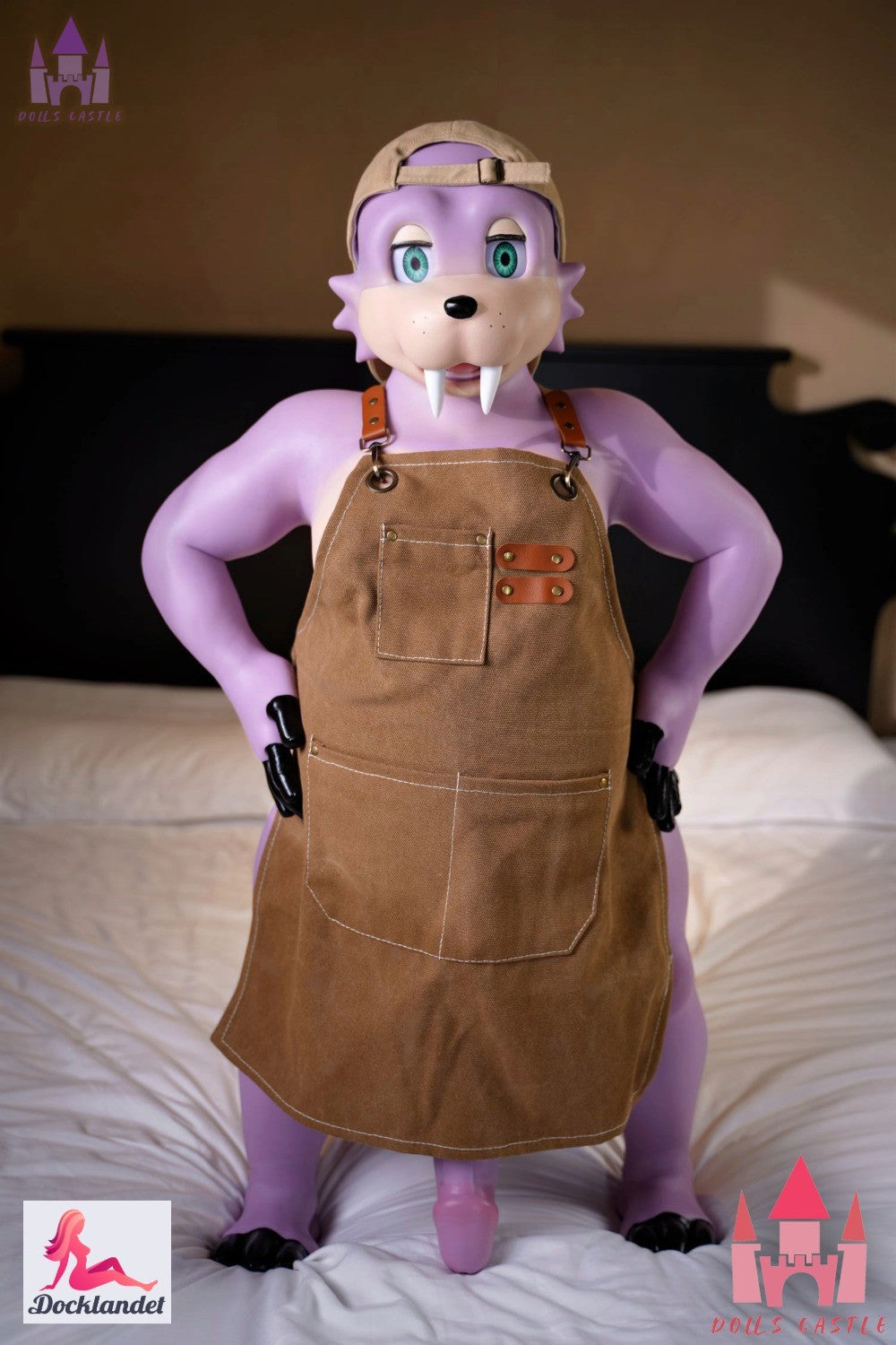 Oplev en usædvanlig og fantasifuld mand furry sex doll fromme Dolls Castle, inspireret af en kraftfuld hvalros-karakter. Stående 100 cm høj, kombinerer modellen en kompakt size med et udpræget antropomorfisk udseende for dem, der leder efter noget langt ud over traditionelle sexdukker. Dukken har et maskulint design med hvalroslignende ansigtstræk, stødtænder og en kraftig kropsform. Det er særligt velegnet til samlere, furry entusiaster og kunder, der foretrækker fantasi- og dyreinspirerede karakterer.